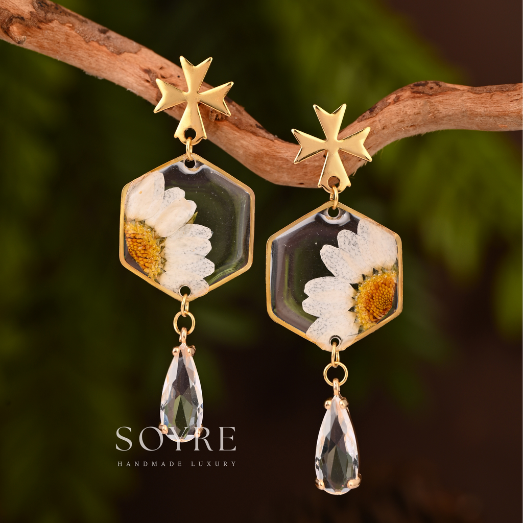 Snow White Earrings