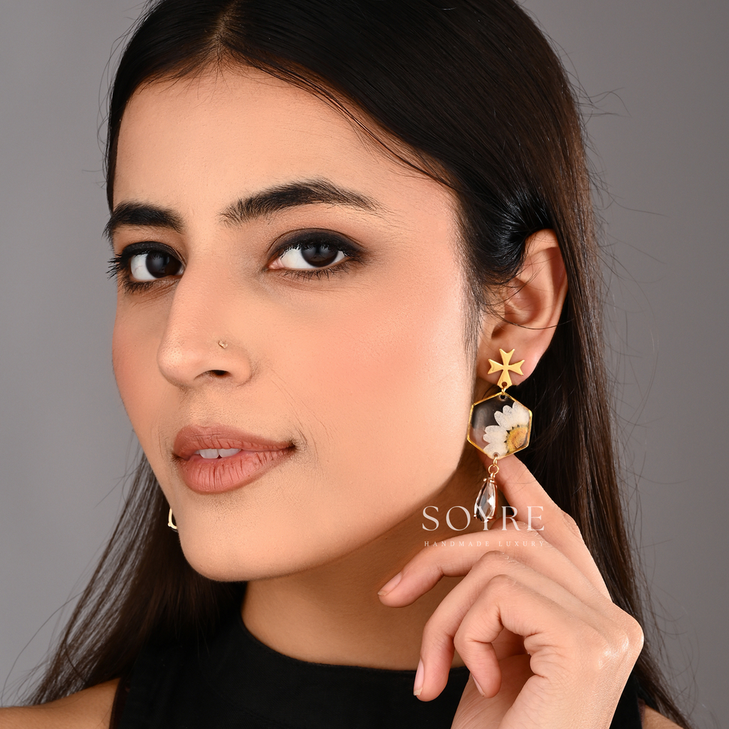 Snow White Earrings
