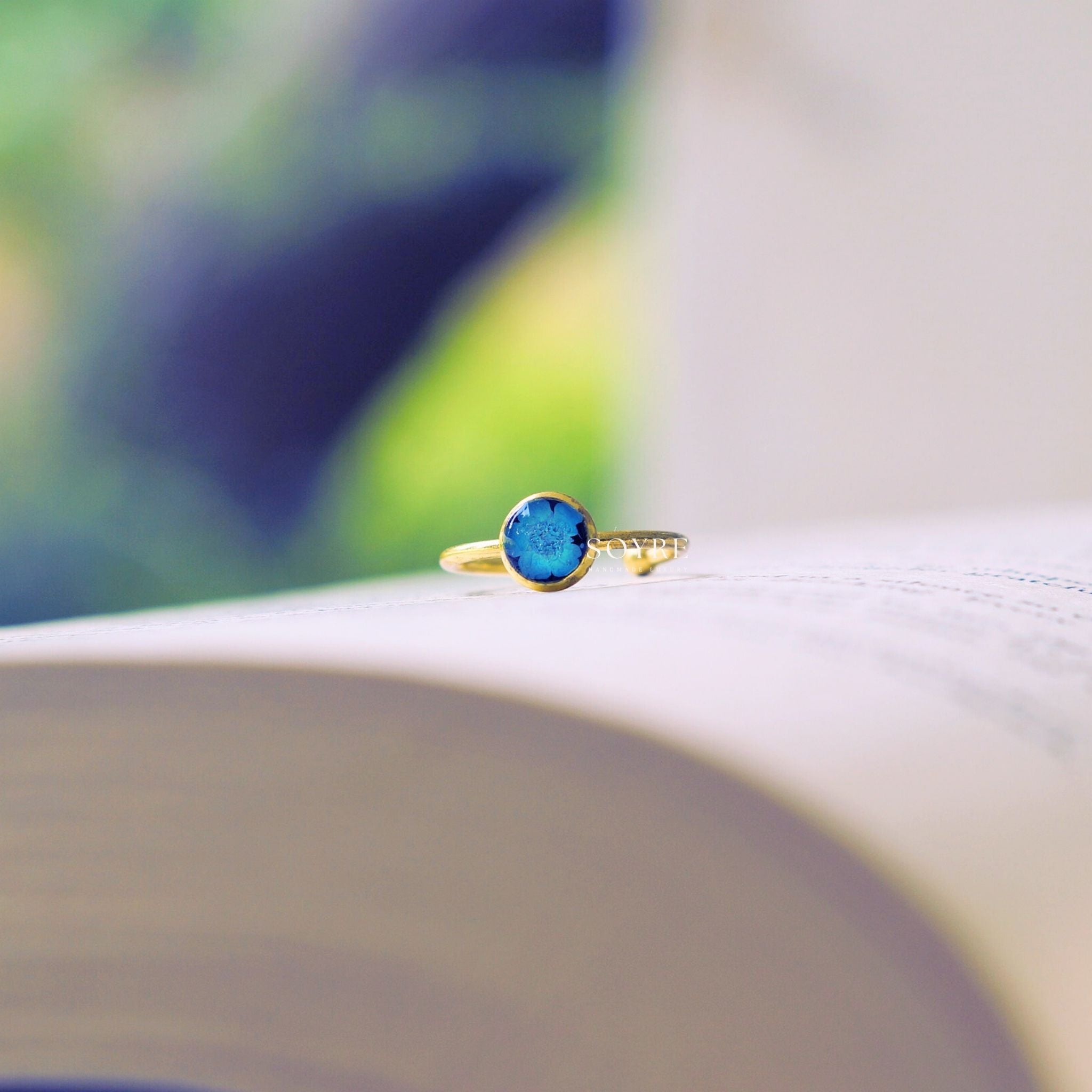 Handmade botanical ring made of real flowers