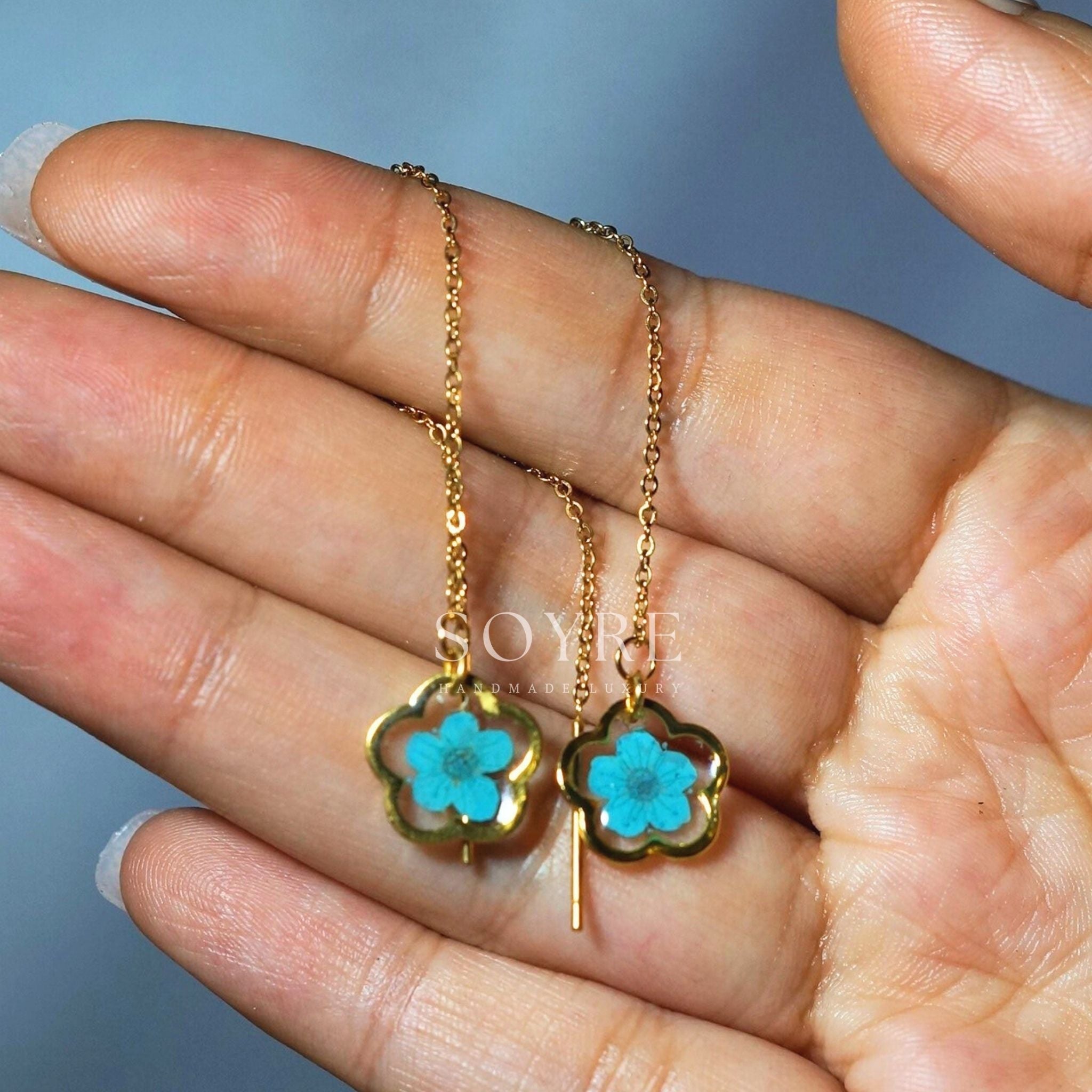 Earrings handmade with real flowers