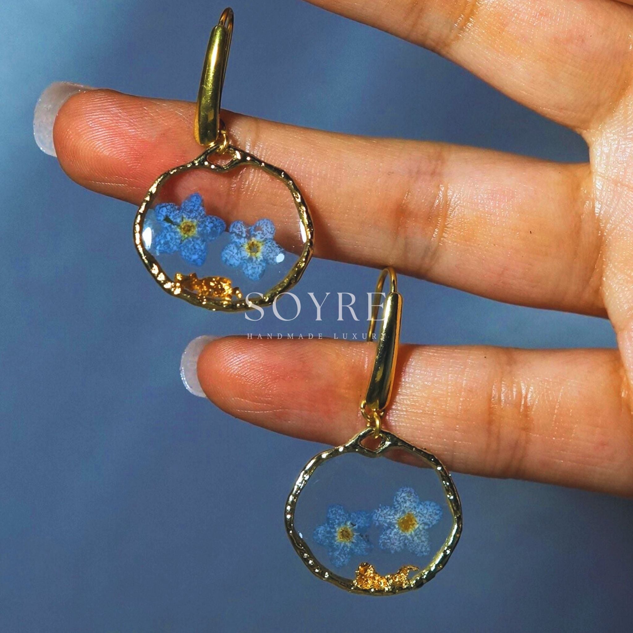 Handmade botanical earrings made of real flowers