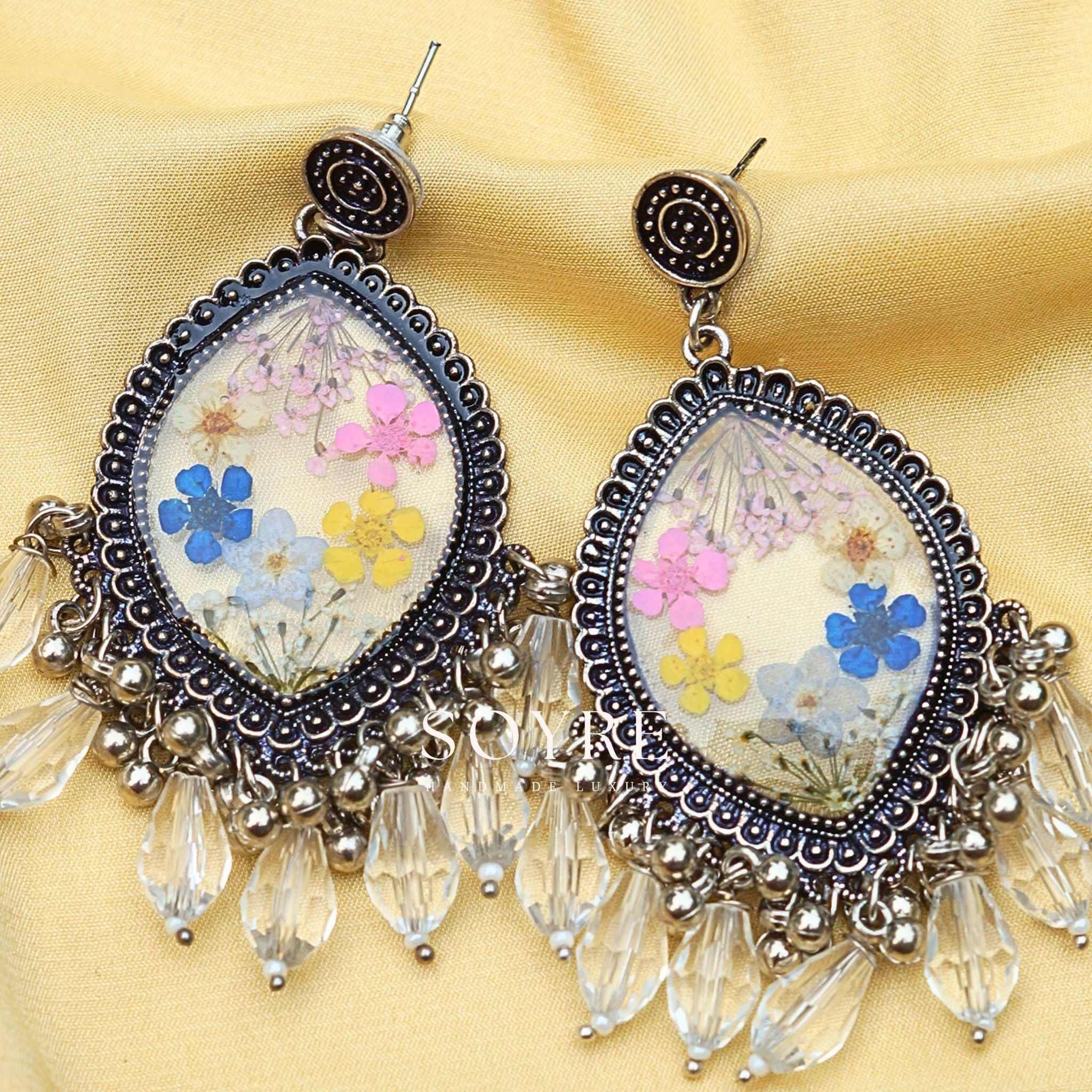 Handmade botanical earrings made of real flowers