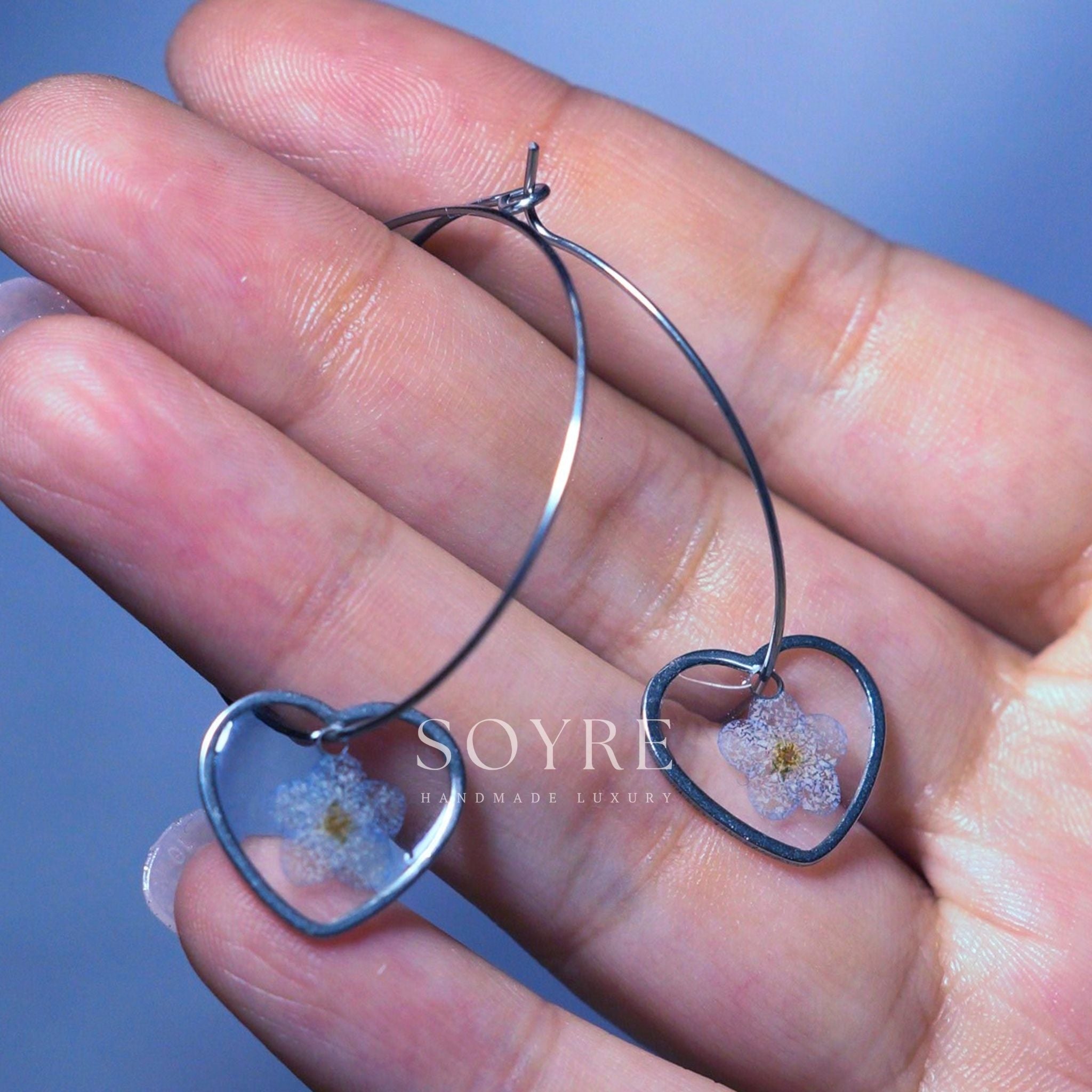 Handmade botanical earrings made of real flowers