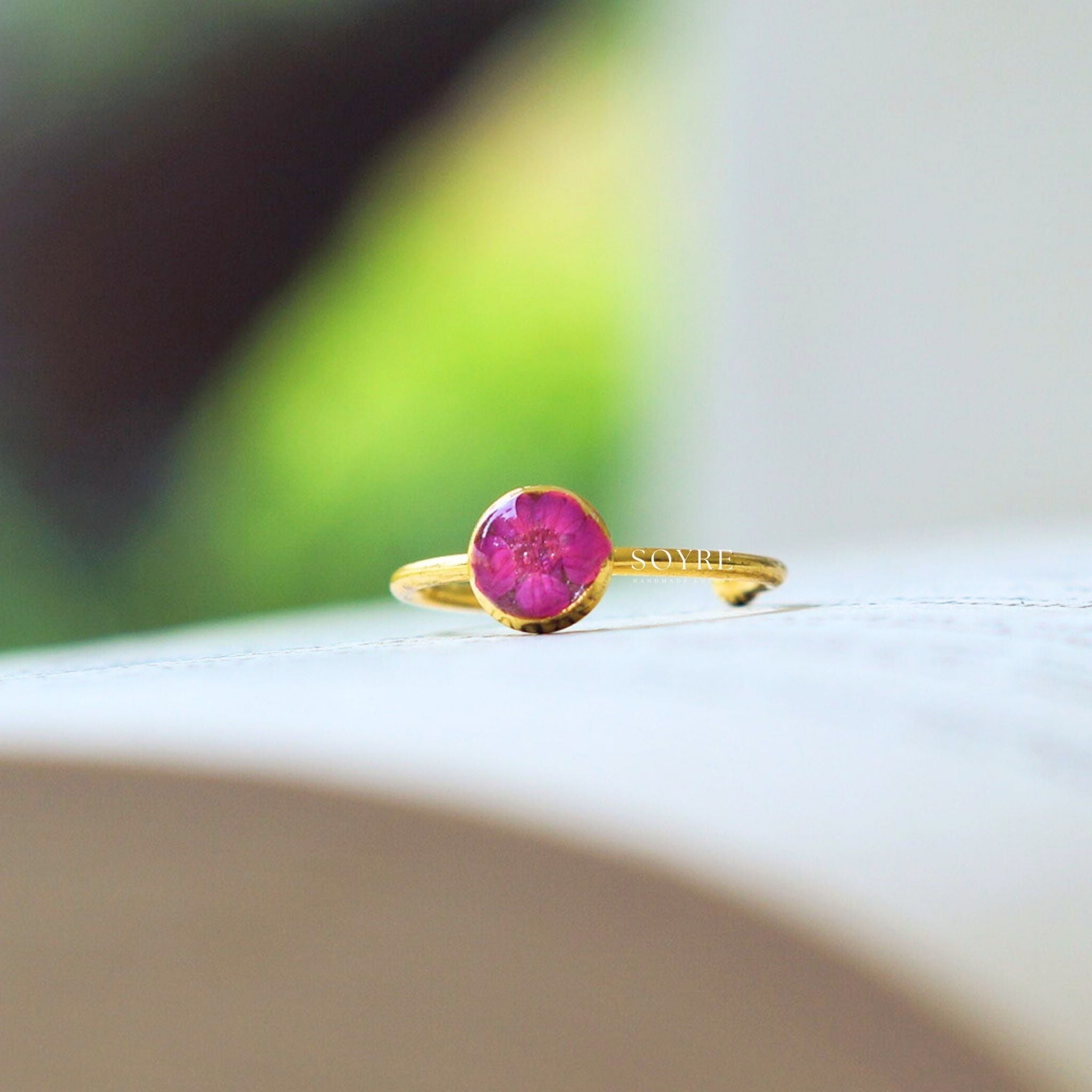 Handmade botanical ring made of real flowers