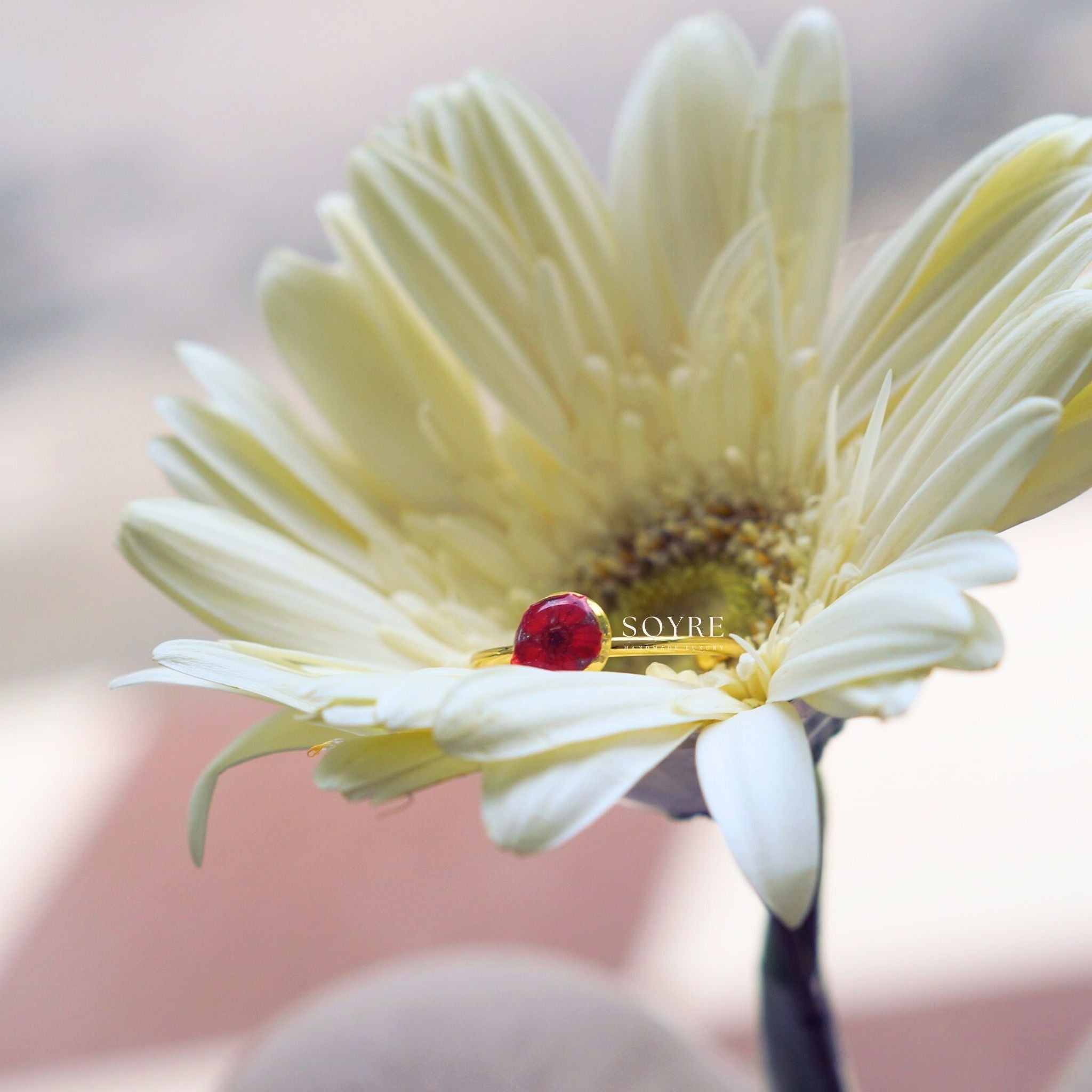 dainty rings made of real flowers