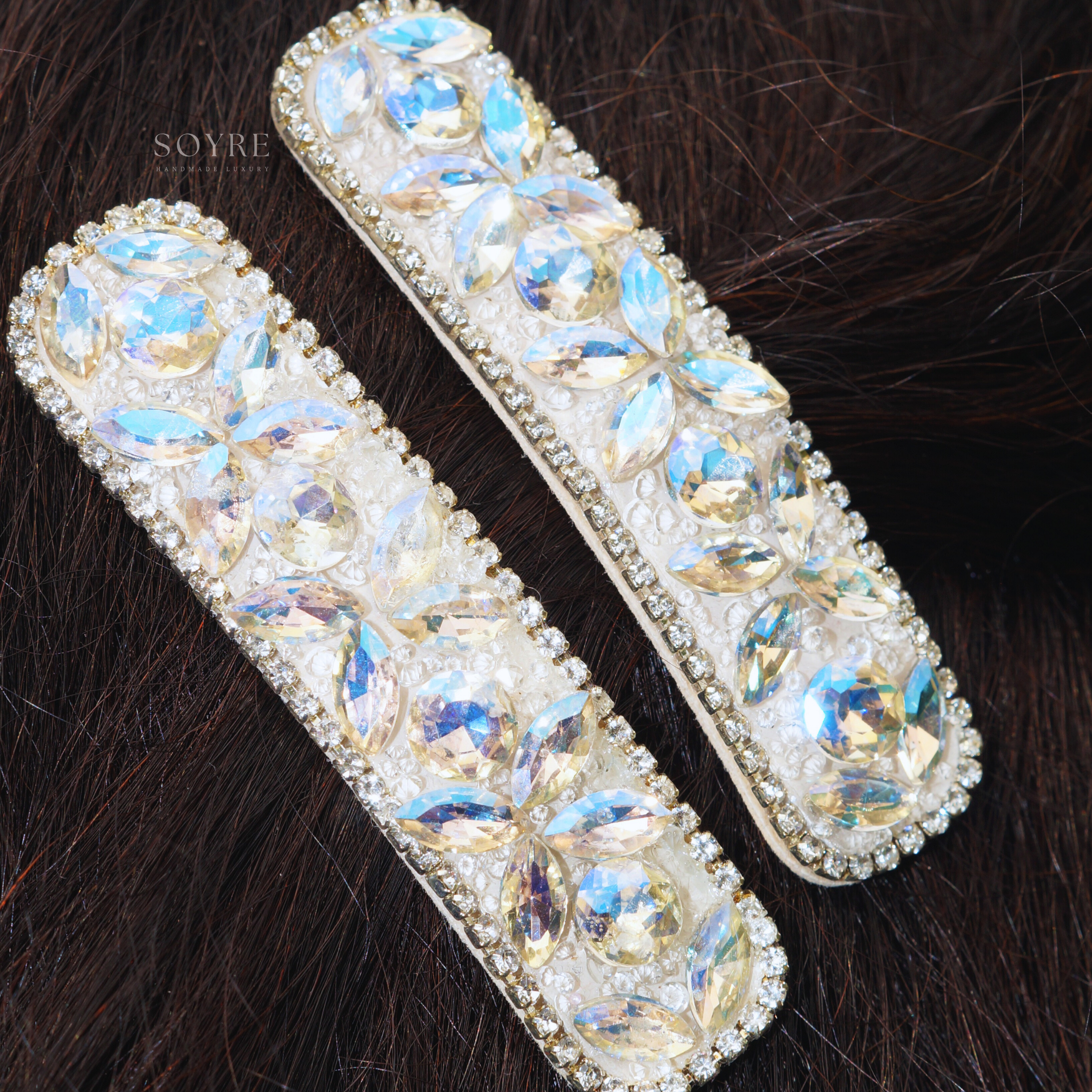 Snow Moon Hair Clip- Preview Image