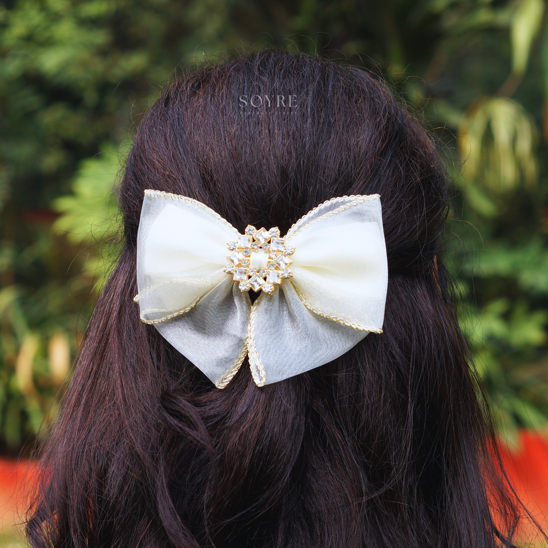 Soft Beige Sheer Bow Hair Clip with Crystal Detail Ð Subtle Elegant Accent