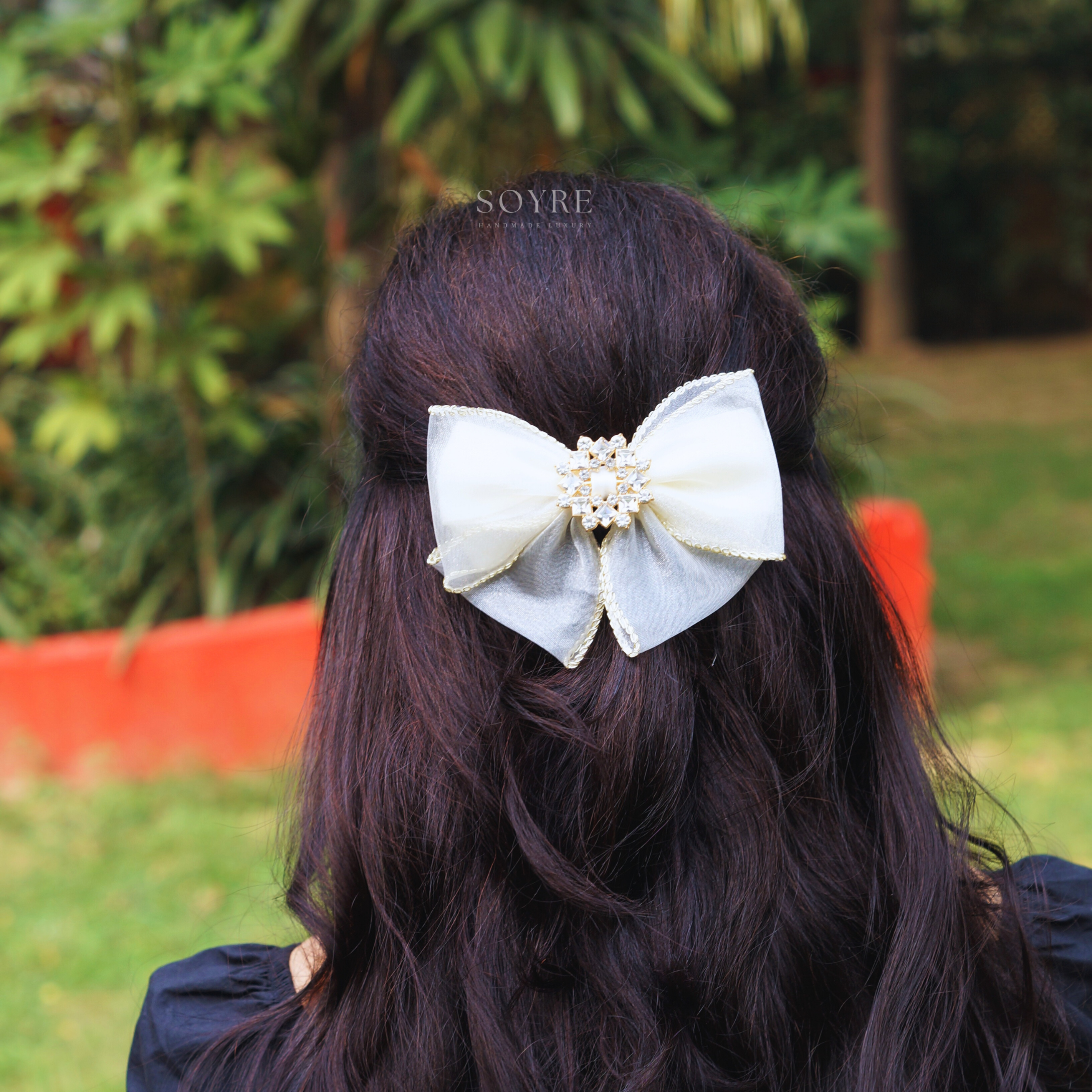 Soft Beige Sheer Bow Hair Clip with Crystal Detail Ð Subtle Elegant Accent