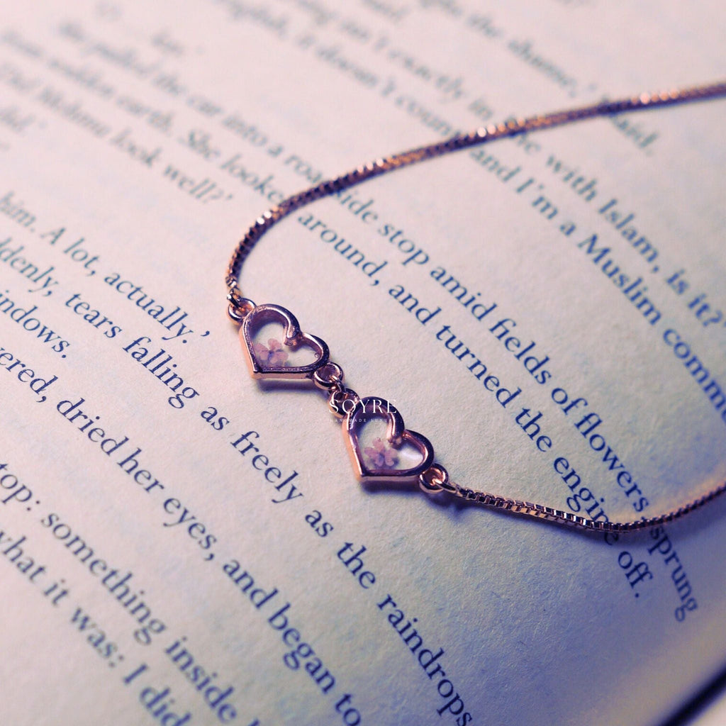 Handmade bracelet made of real flowers