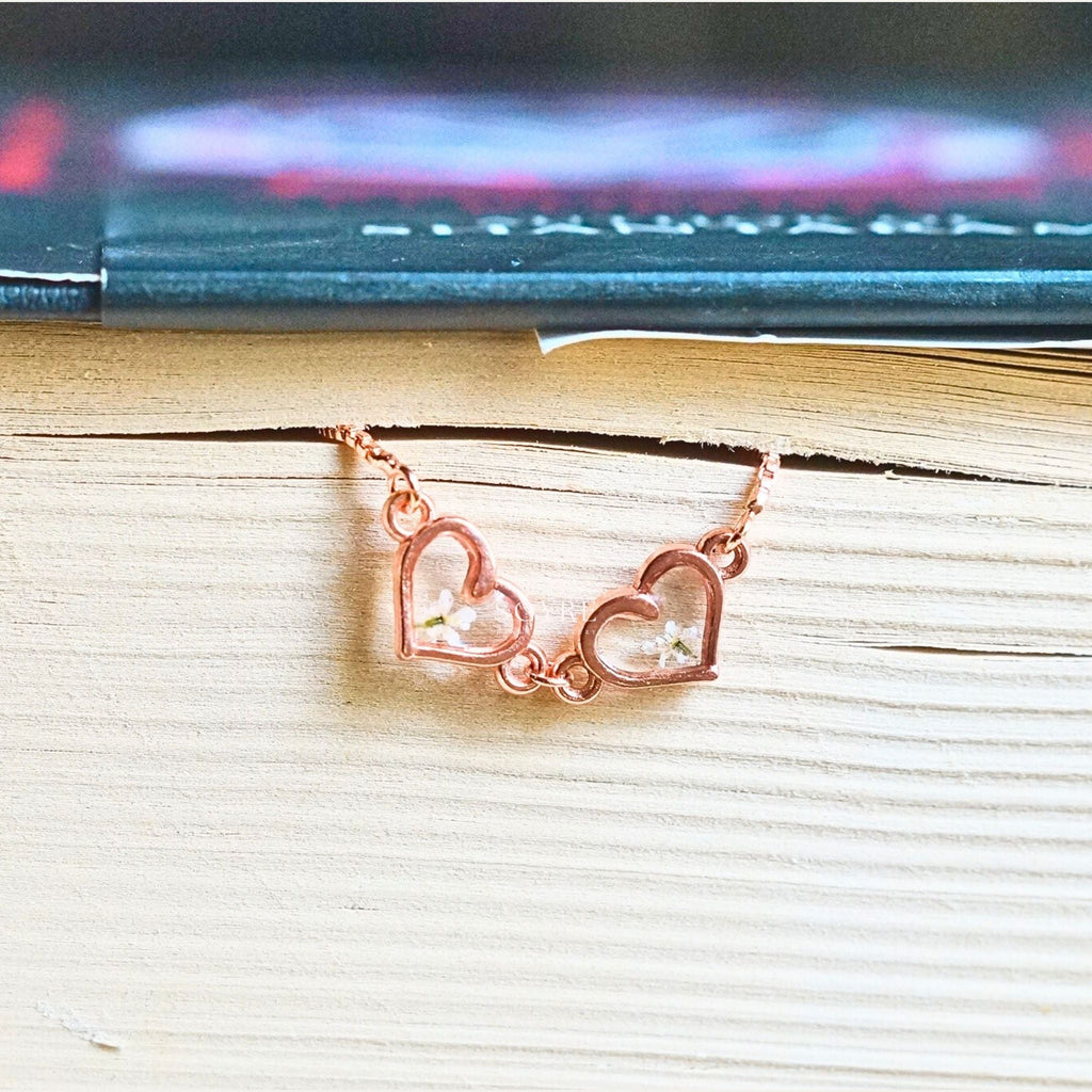 Handmade bracelet made of real flowers