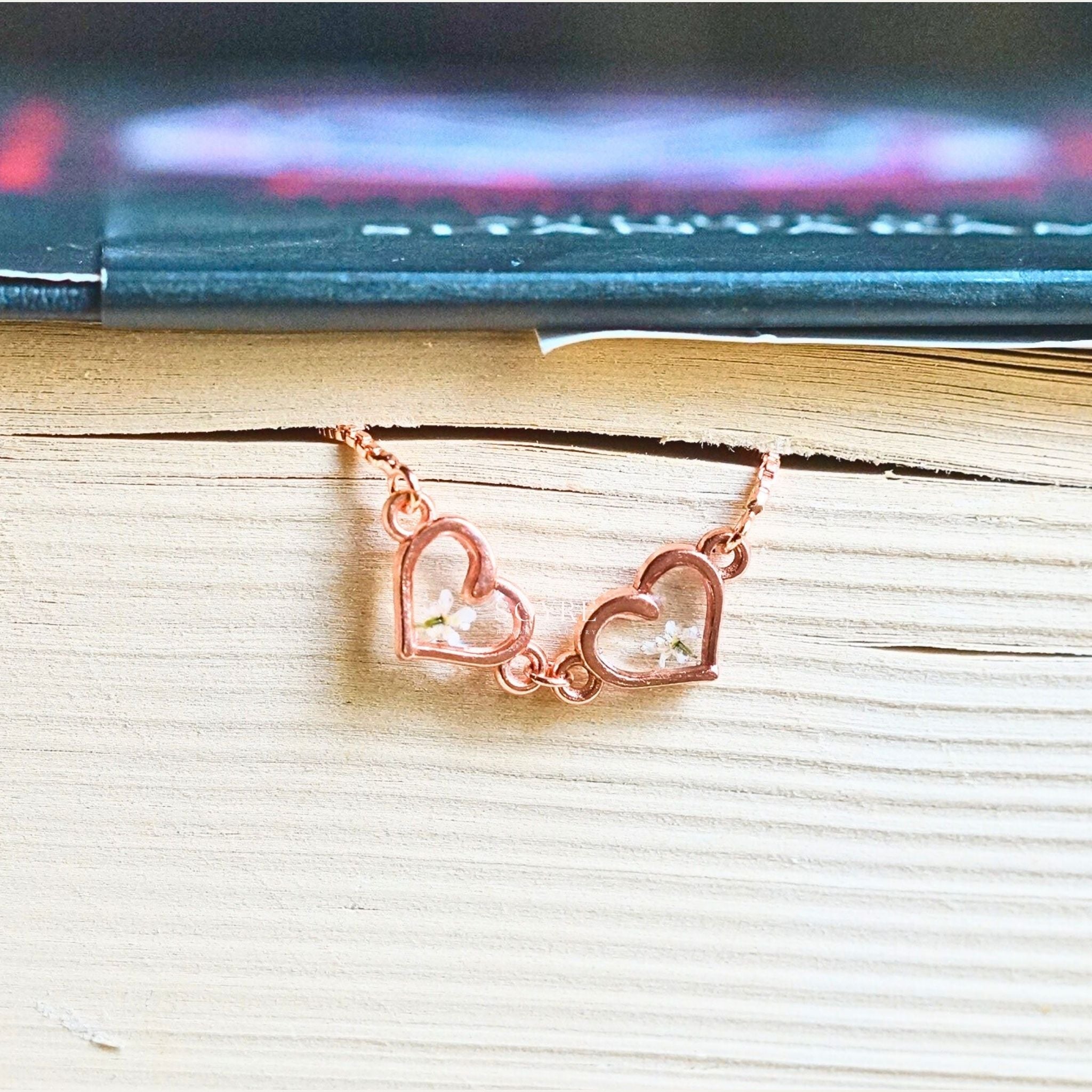 Handmade bracelet made of real flowers