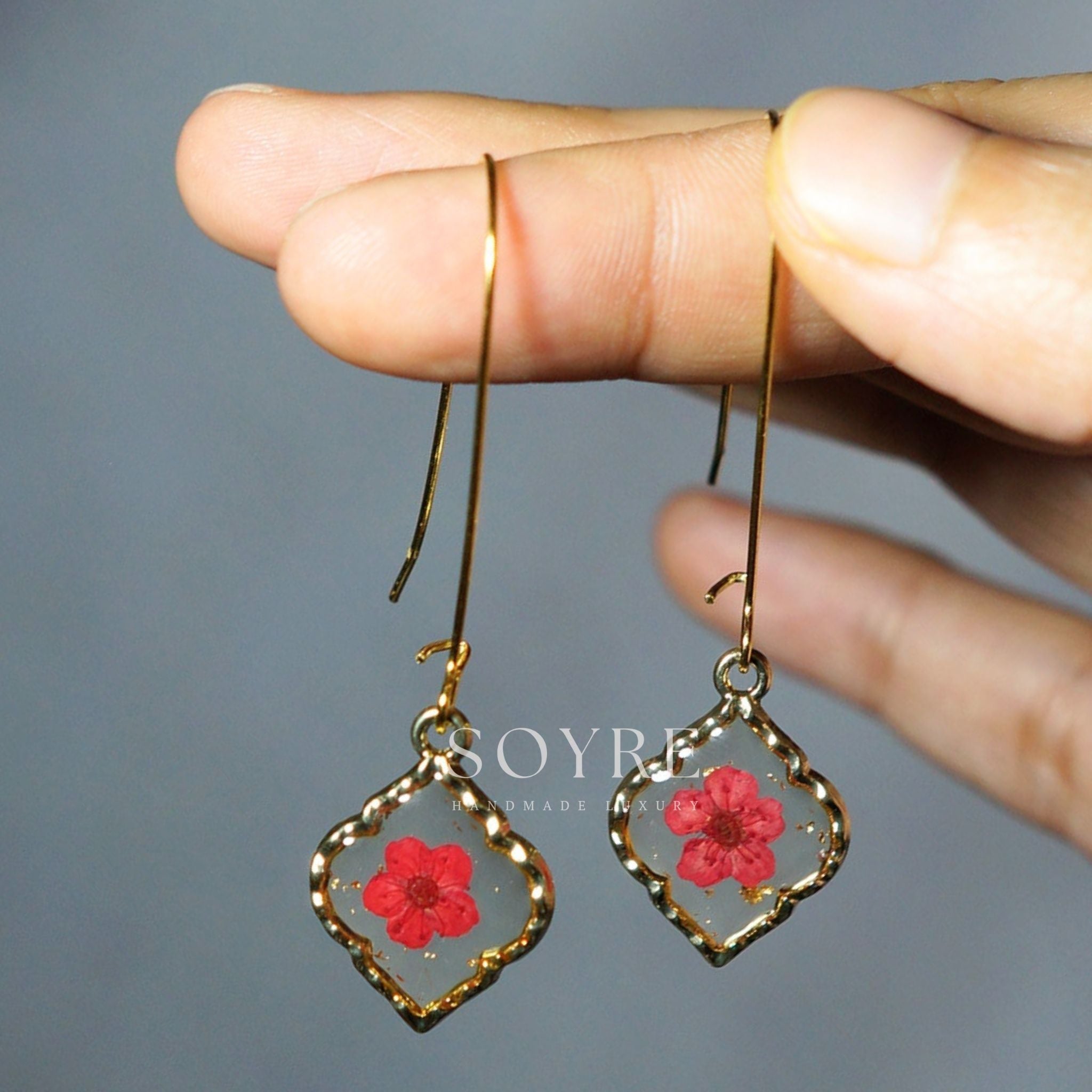 Handmade earrings made of real flowers